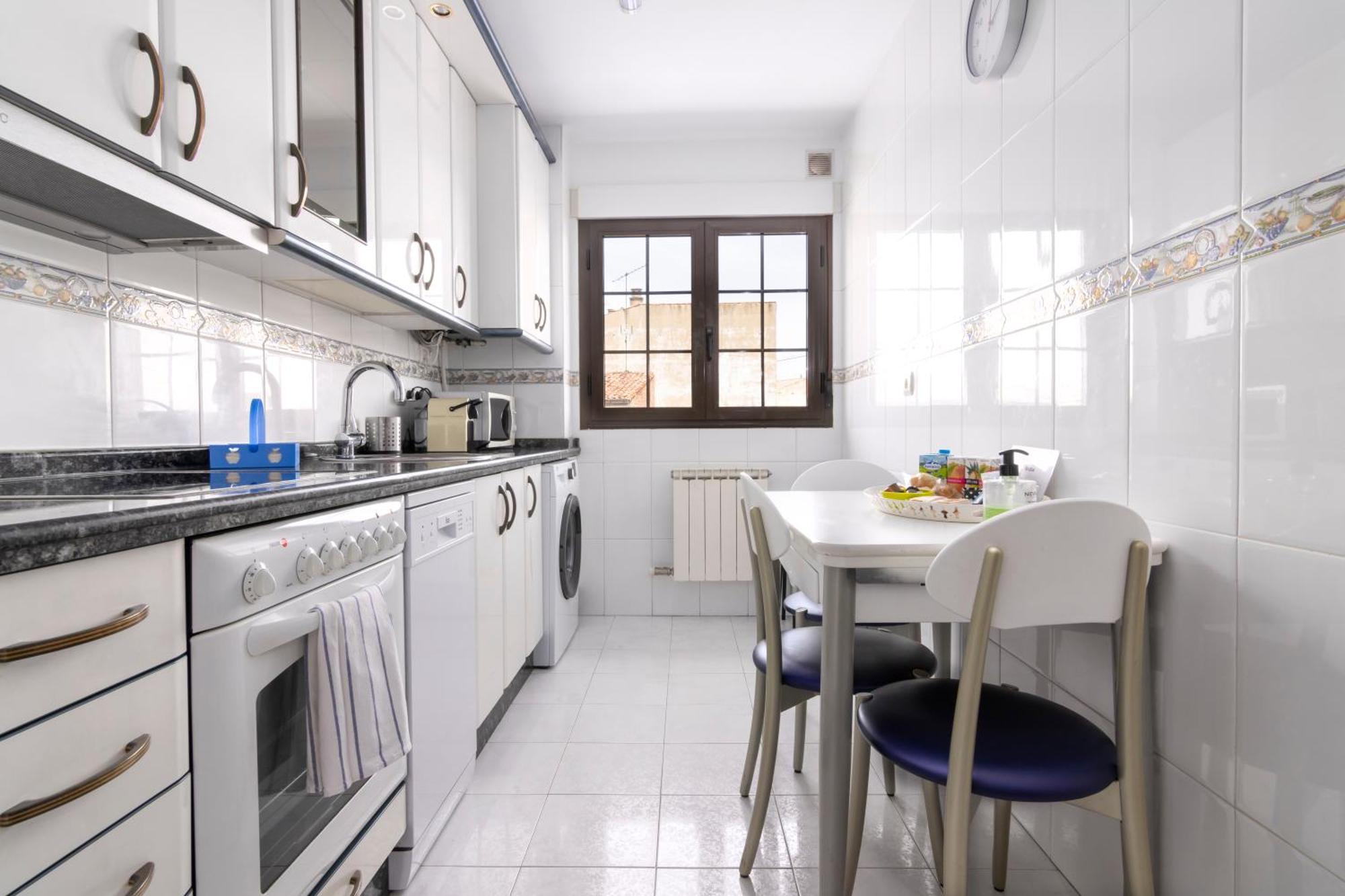 Apartamento Cano Badillo - Plaza Mayor - Leonapartamentos ภายนอก รูปภาพ